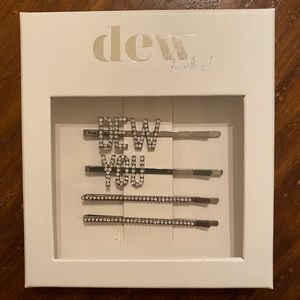 Dew Barrette Set